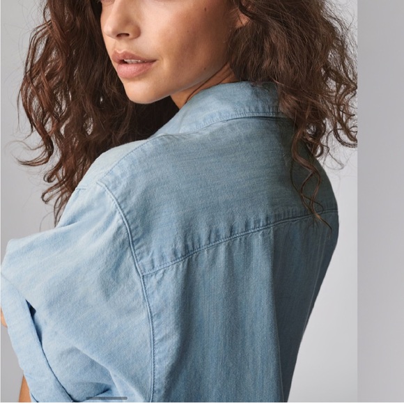 Aritzia Sky Blue Button Down Shirt - Picture 3 of 9